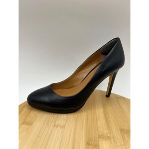 Banana Republic Black Leather Pumps Size 7M High Heel Round‎ Toe Classic